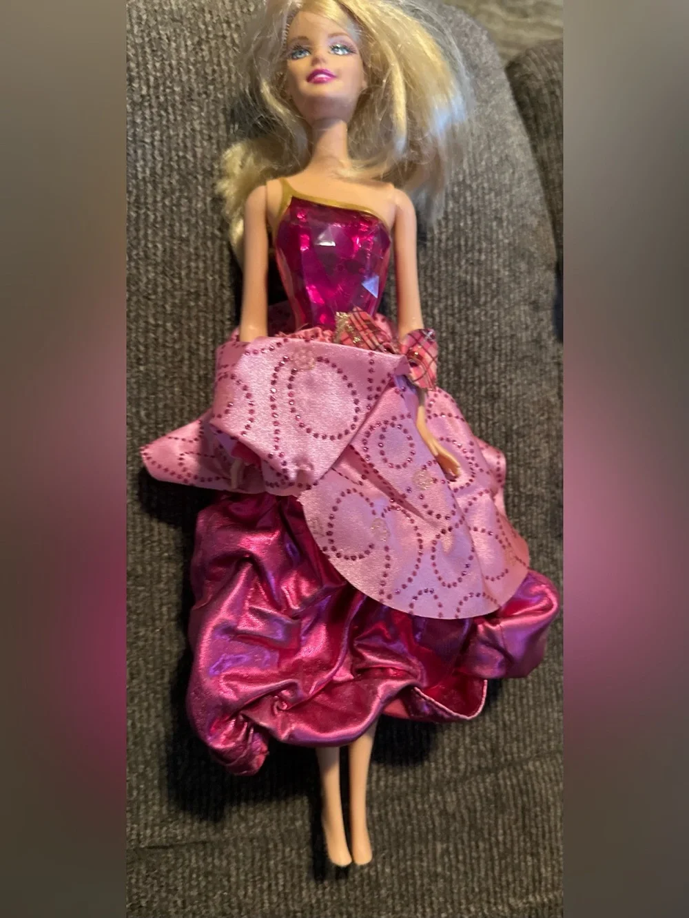 2011 Mattel Barbie Princess Charm School Blair Transforming Doll Pink Gown